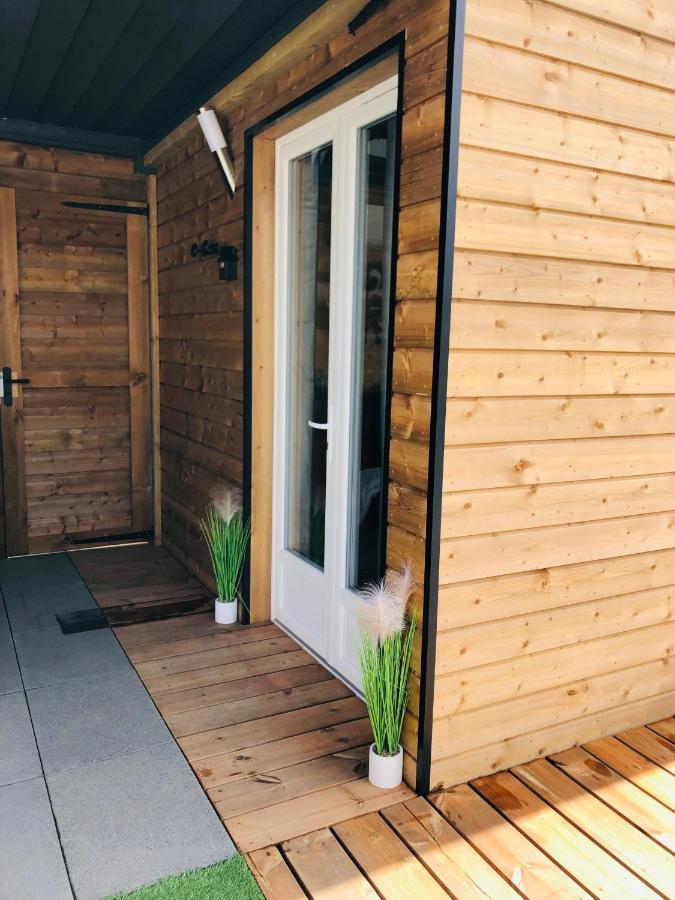 Mini Love Room Jacuzzi Privatif Urimenil 外观 照片
