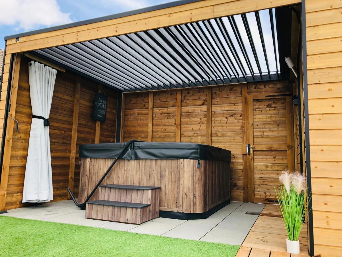 Mini Love Room Jacuzzi Privatif Urimenil 外观 照片